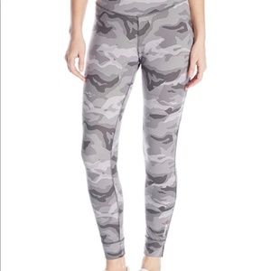 Reebok One Series NYLUX Legging